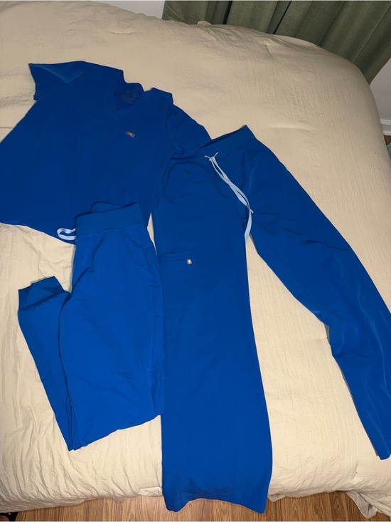 Figs Other - Figs Women's Scrub Sets